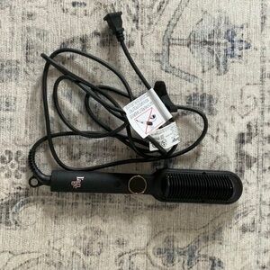 Smooth It 2-1 digital straightening comb by Lange